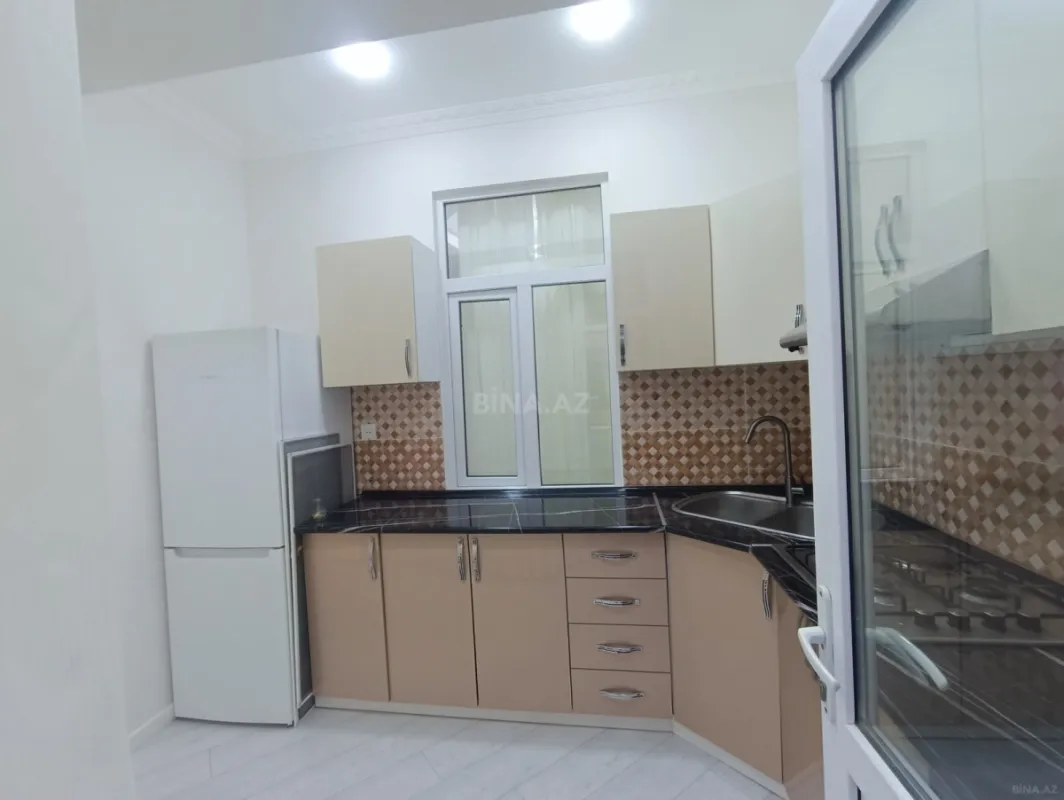 Satılır 2 otaqlı mənzil 65 m²