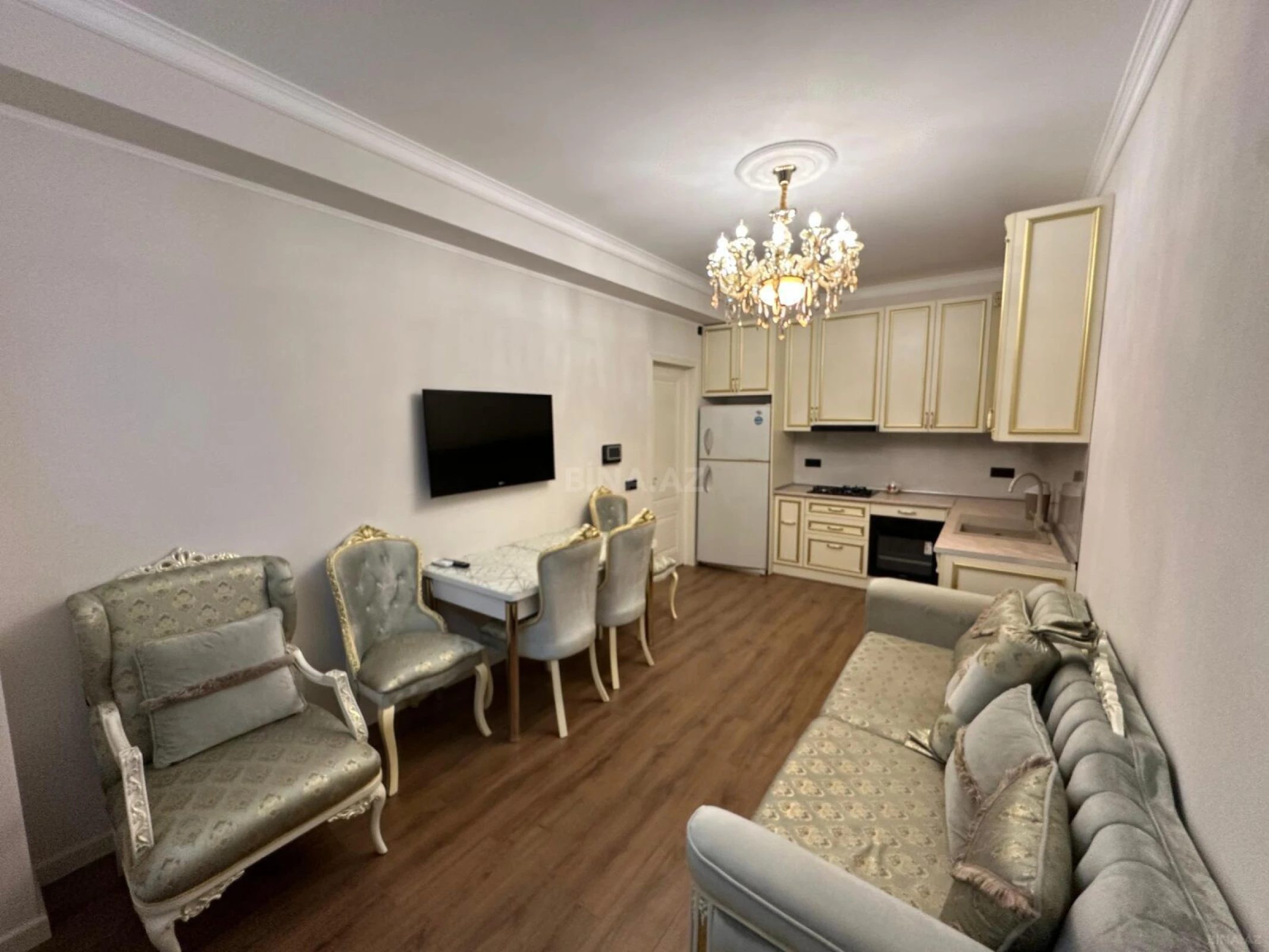 Kirayə verilir 3 otaqlı mənzil 80 m²