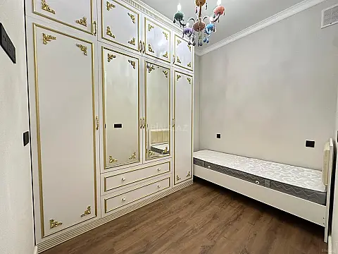 Kirayə verilir 3 otaqlı mənzil 80 m²