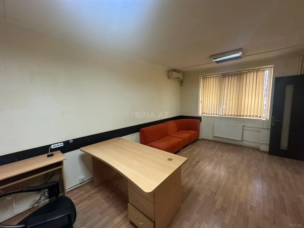 Kirayə verilir 3 otaqlı ofis 80 m²