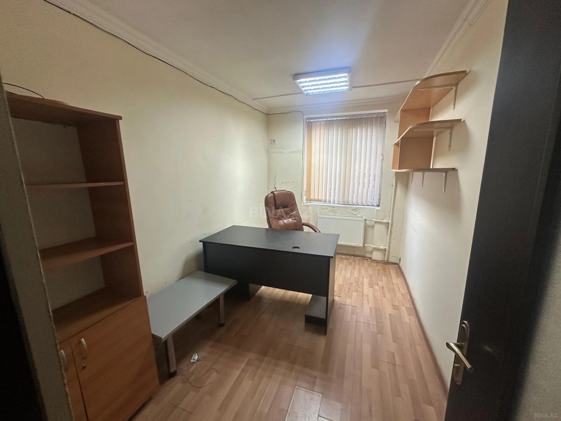 Kirayə verilir 3 otaqlı ofis 80 m²