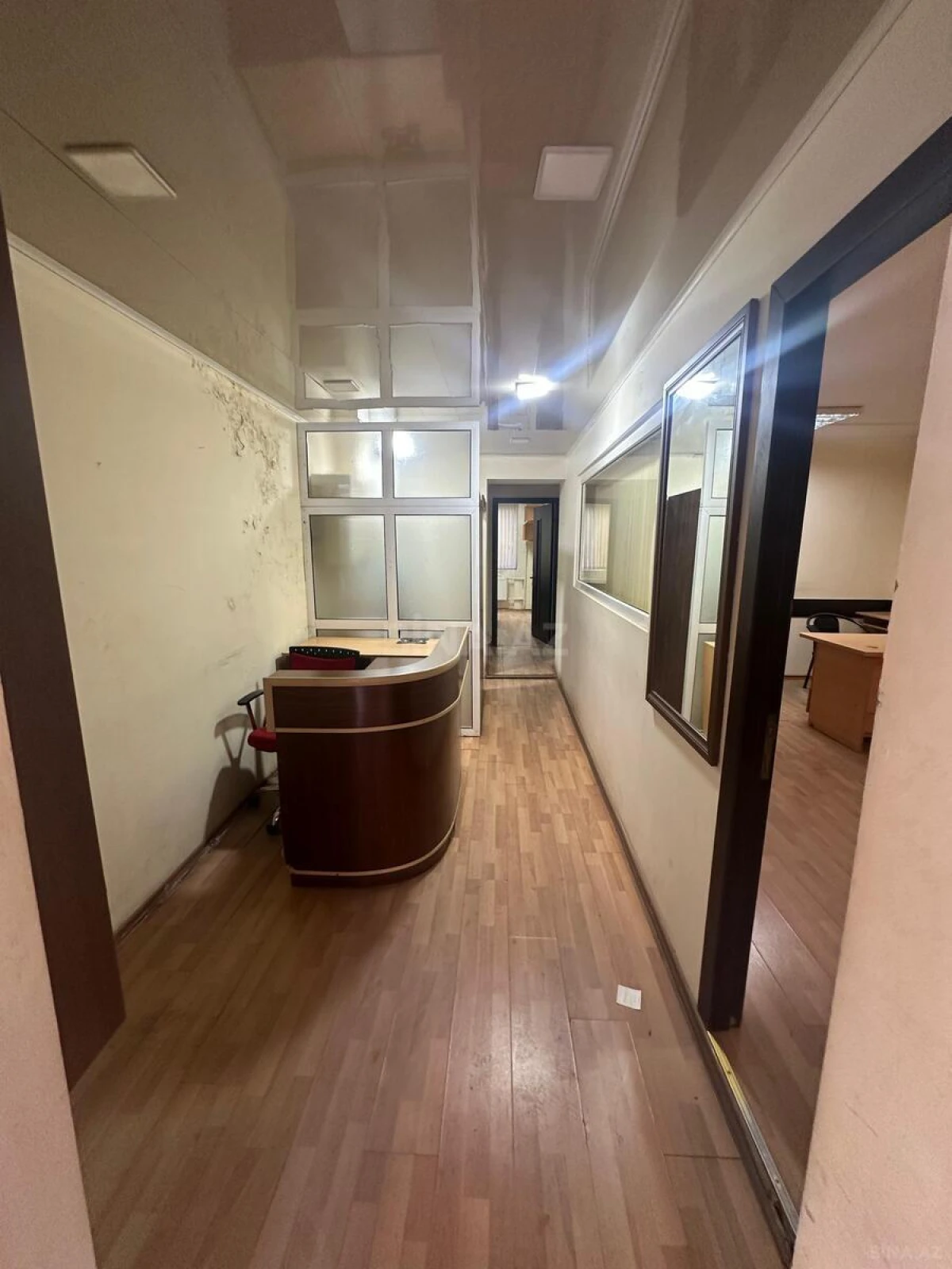 Kirayə verilir 3 otaqlı ofis 80 m²