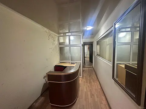 Kirayə verilir 3 otaqlı ofis 80 m²
