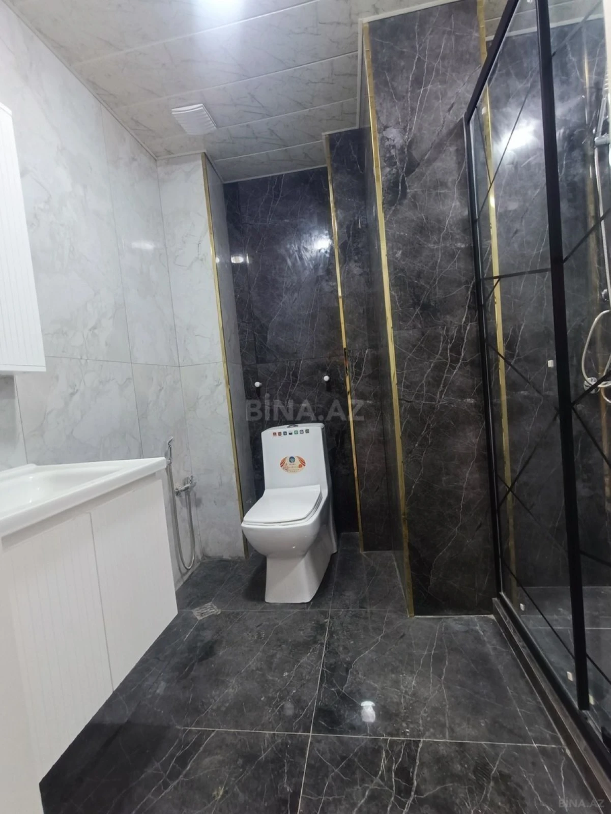 Satılır 2 otaqlı mənzil 59 m²