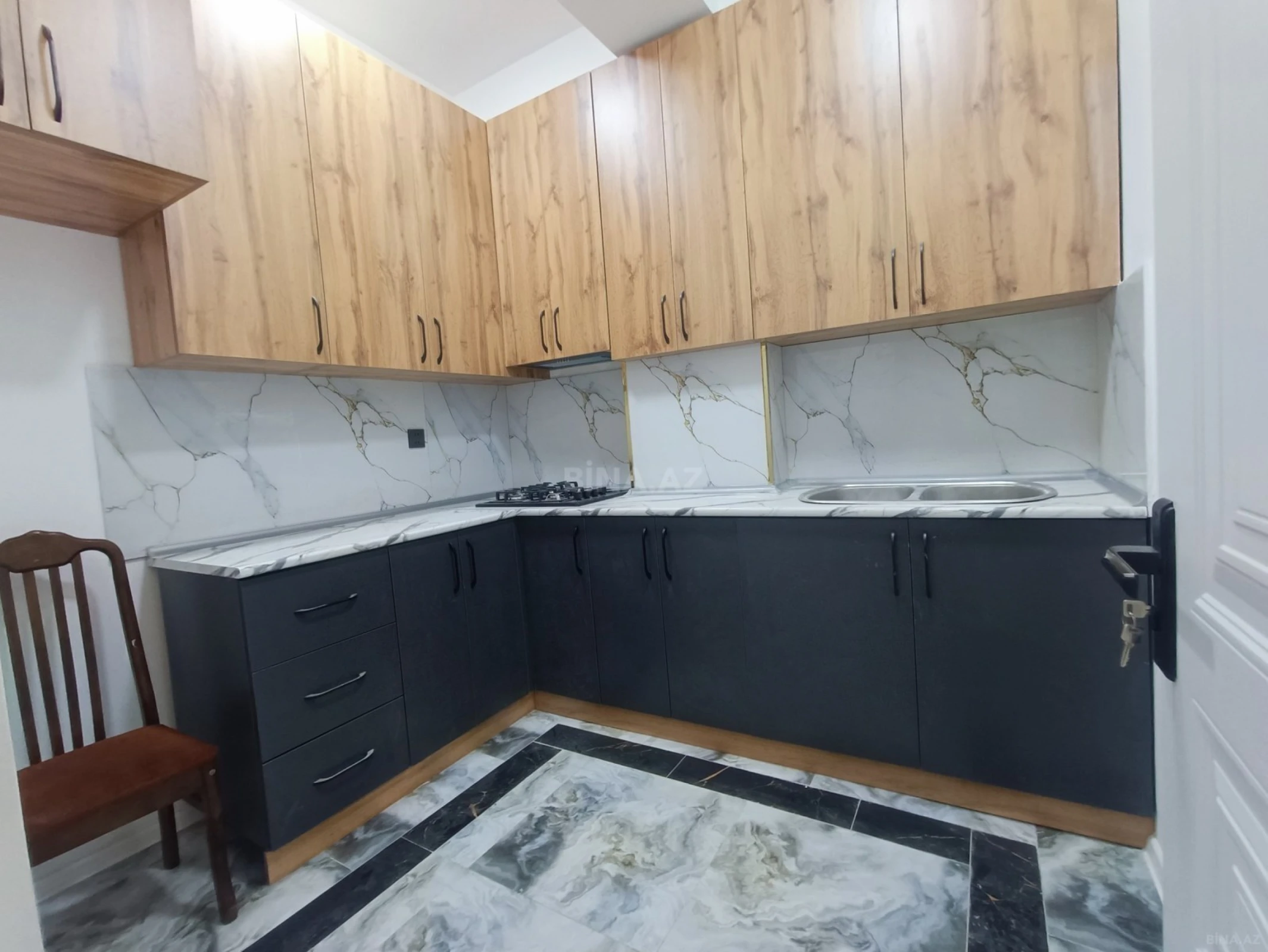 Satılır 2 otaqlı mənzil 59 m²