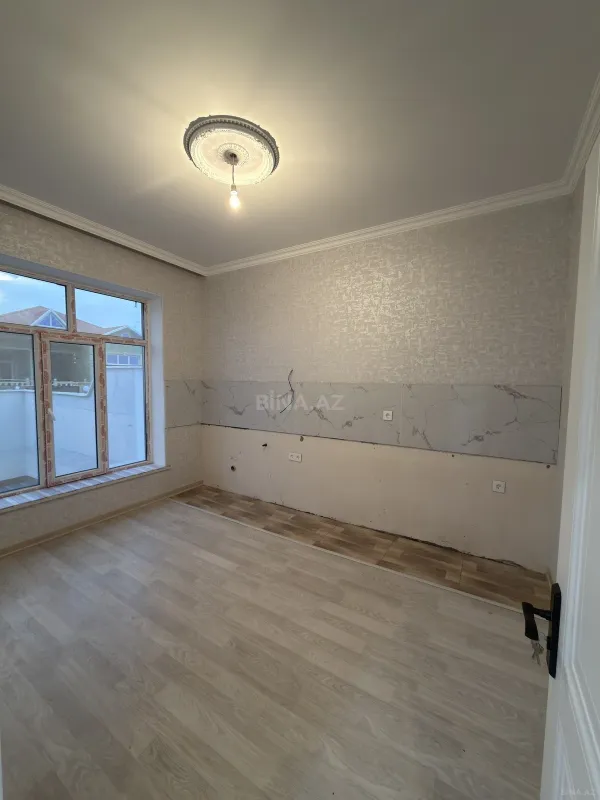 Satılır 3 otaqlı həyət evi 100 m²