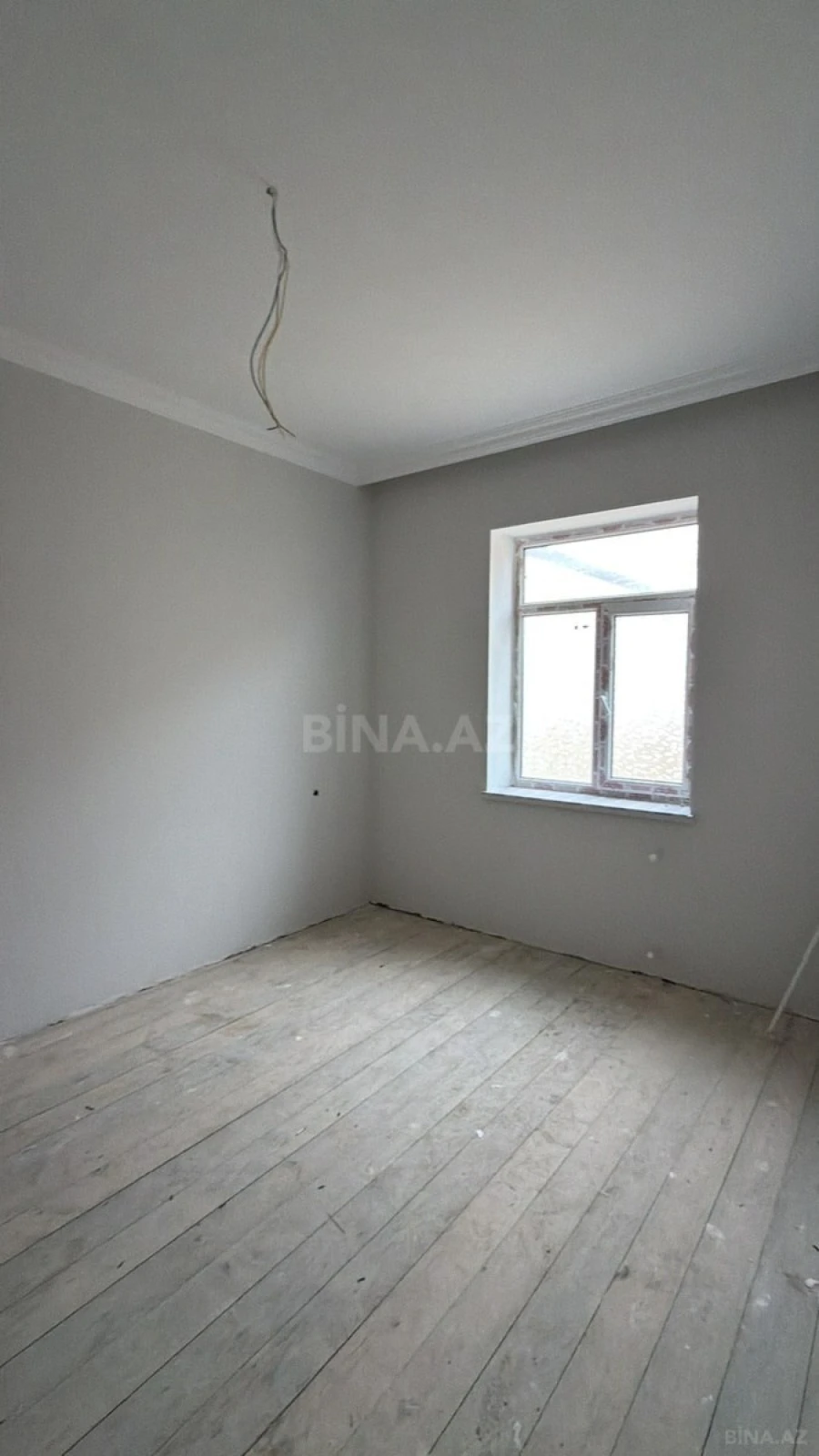Satılır 4 otaqlı həyət evi 120 m²