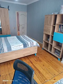 Satılır 4 otaqlı mənzil 110 m²