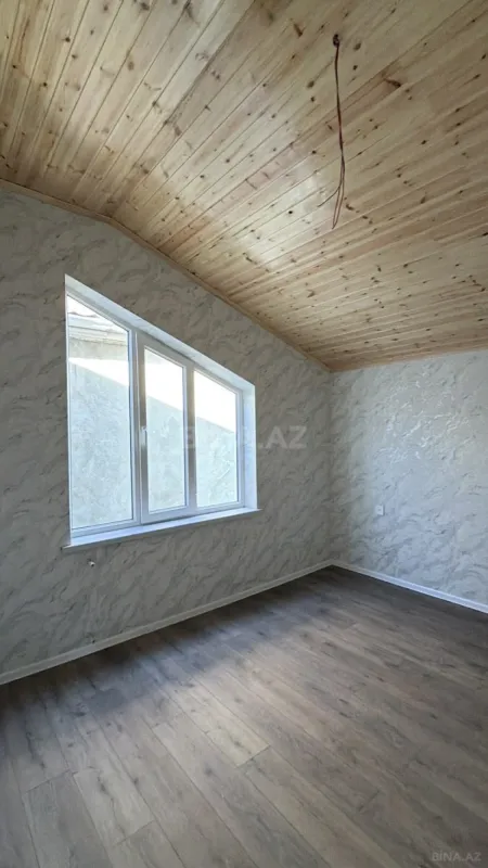 Satılır 5 otaqlı həyət evi 120 m²