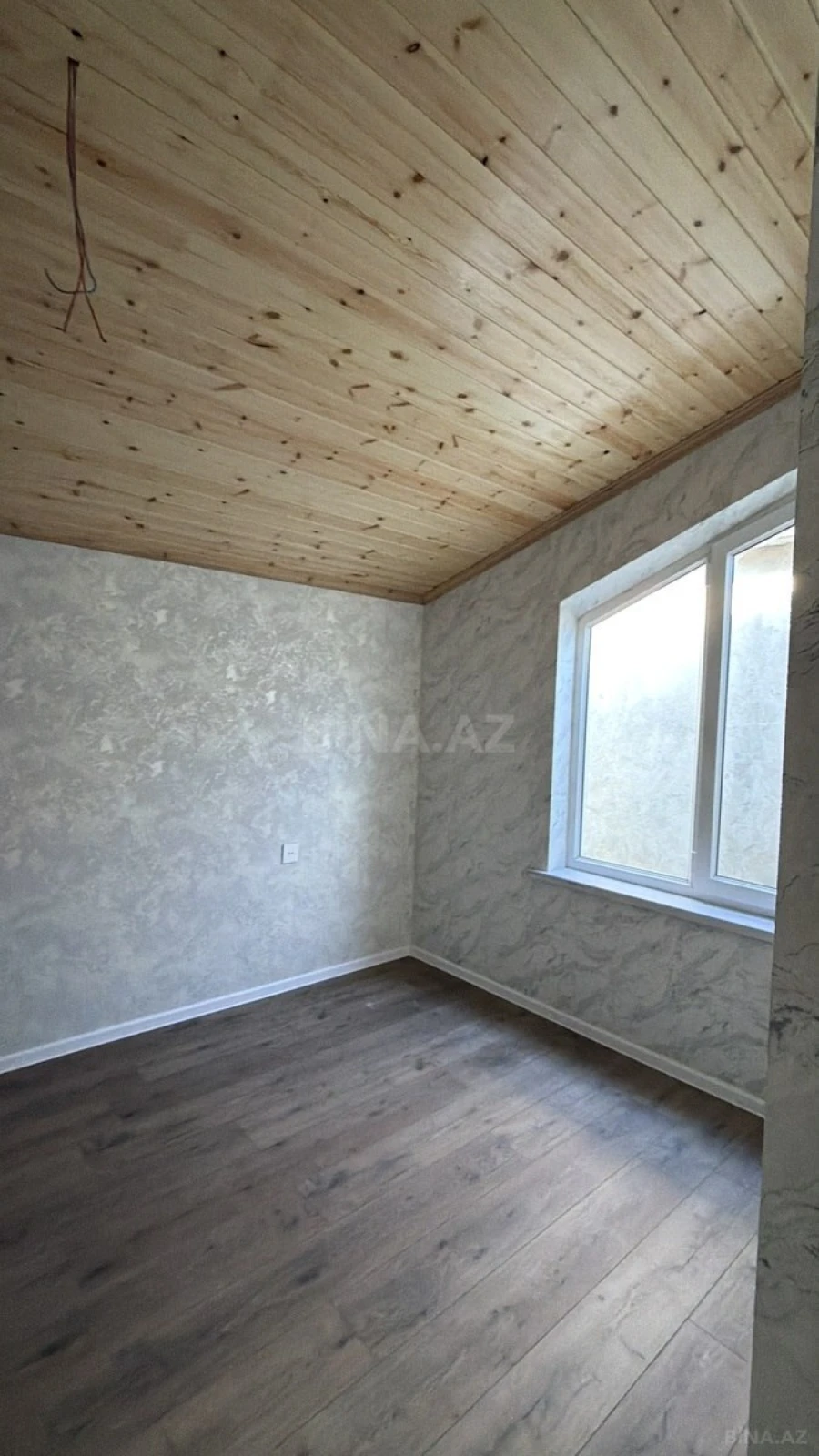 Satılır 5 otaqlı həyət evi 120 m²