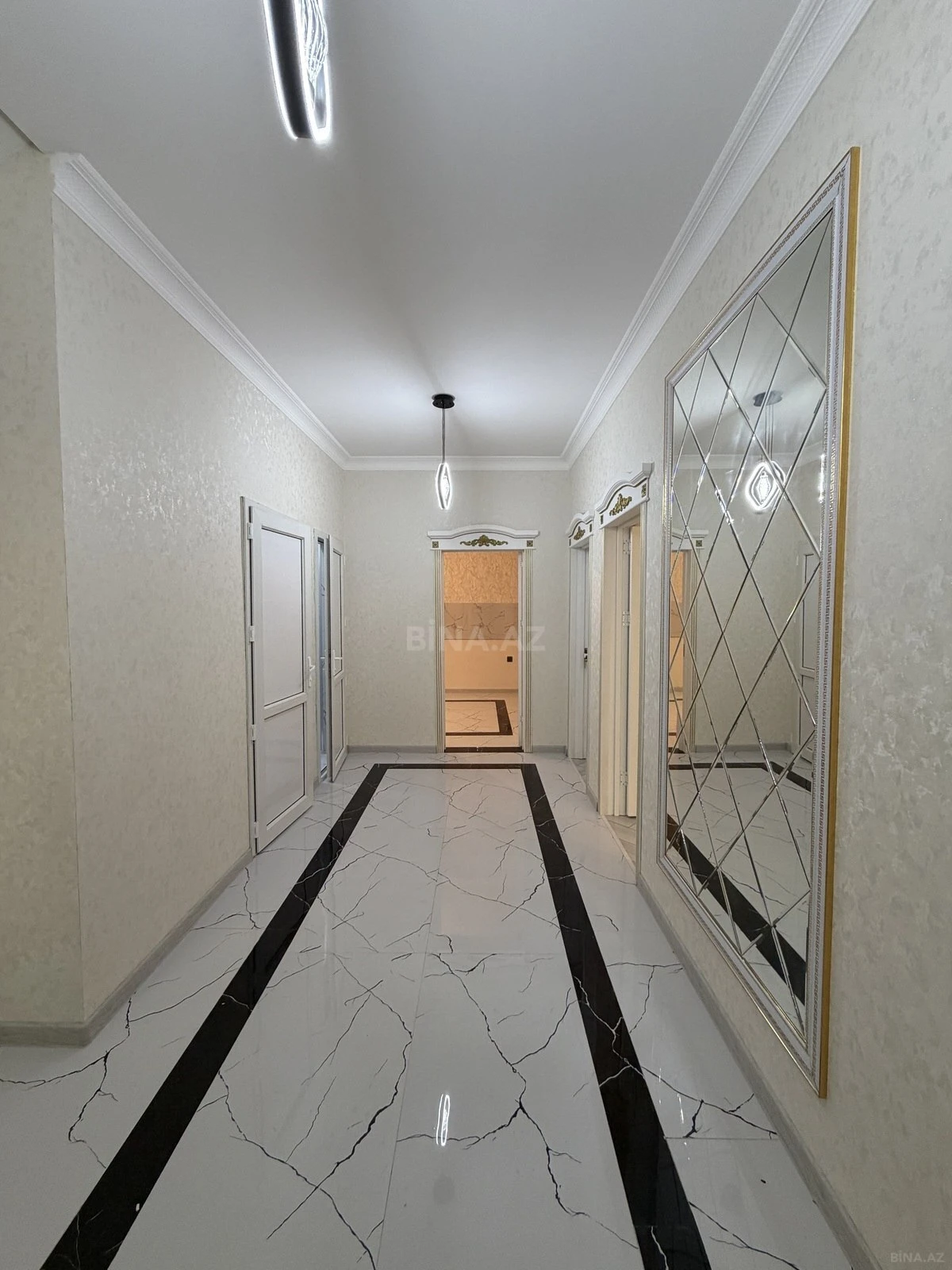 Satılır 5 otaqlı həyət evi 150 m²