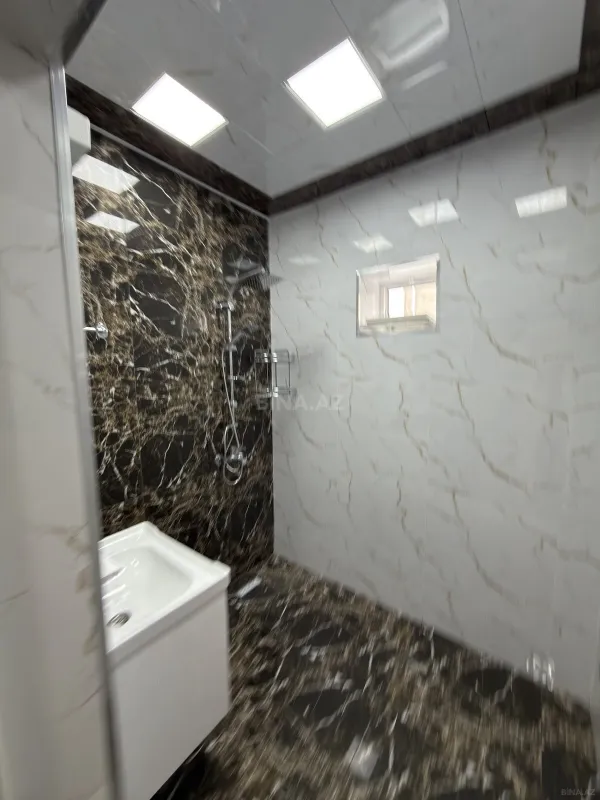 Satılır 5 otaqlı həyət evi 150 m²