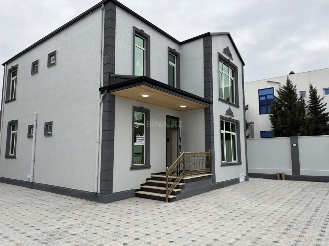 Satılır 5 otaqlı həyət evi 150 m²
