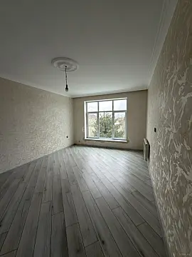 Satılır 5 otaqlı həyət evi 150 m²