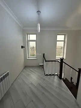 Satılır 5 otaqlı həyət evi 150 m²