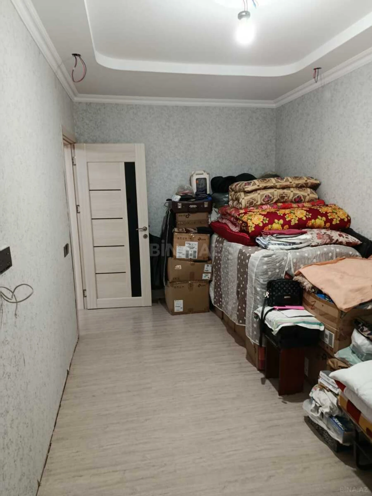 Satılır 4 otaqlı mənzil 85 m²