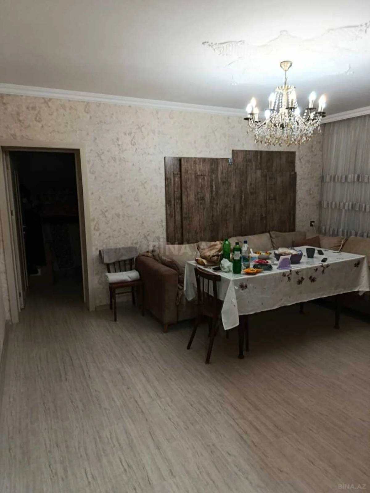 Satılır 4 otaqlı mənzil 85 m²
