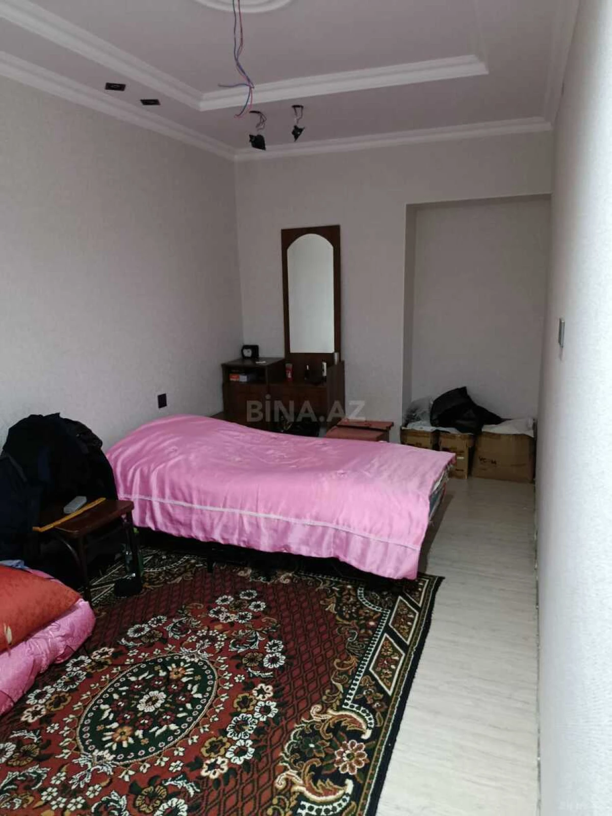 Satılır 4 otaqlı mənzil 85 m²