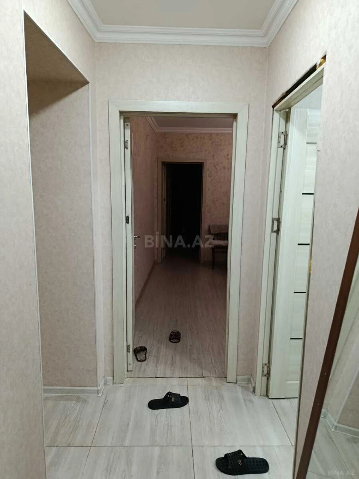 Satılır 4 otaqlı mənzil 85 m²