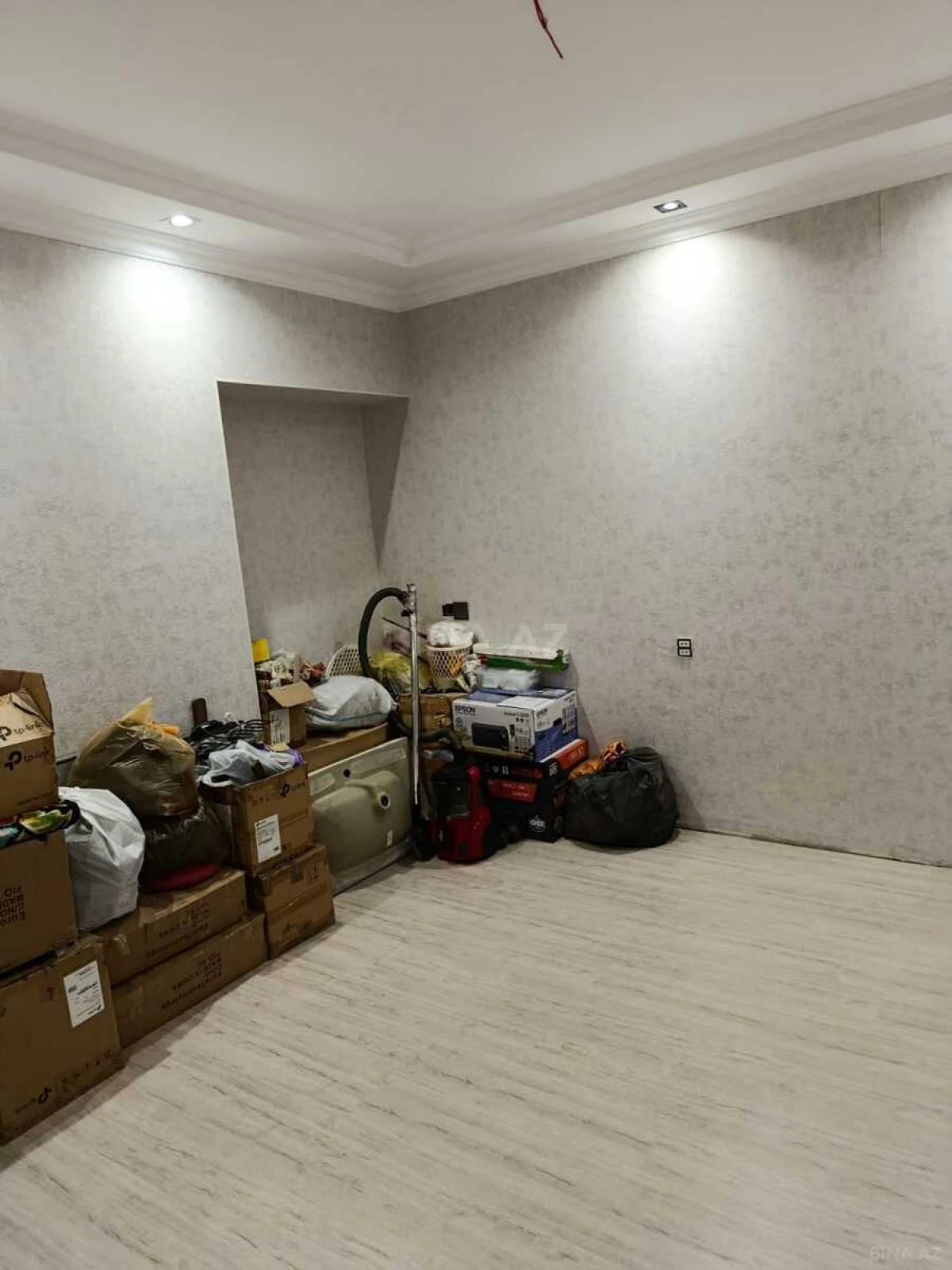 Satılır 4 otaqlı mənzil 85 m²