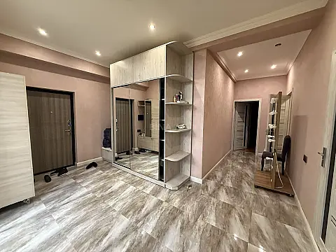 Satılır 2 otaqlı mənzil 96 m² — Bakı, Badamdar 2 otaq 96.00 m²