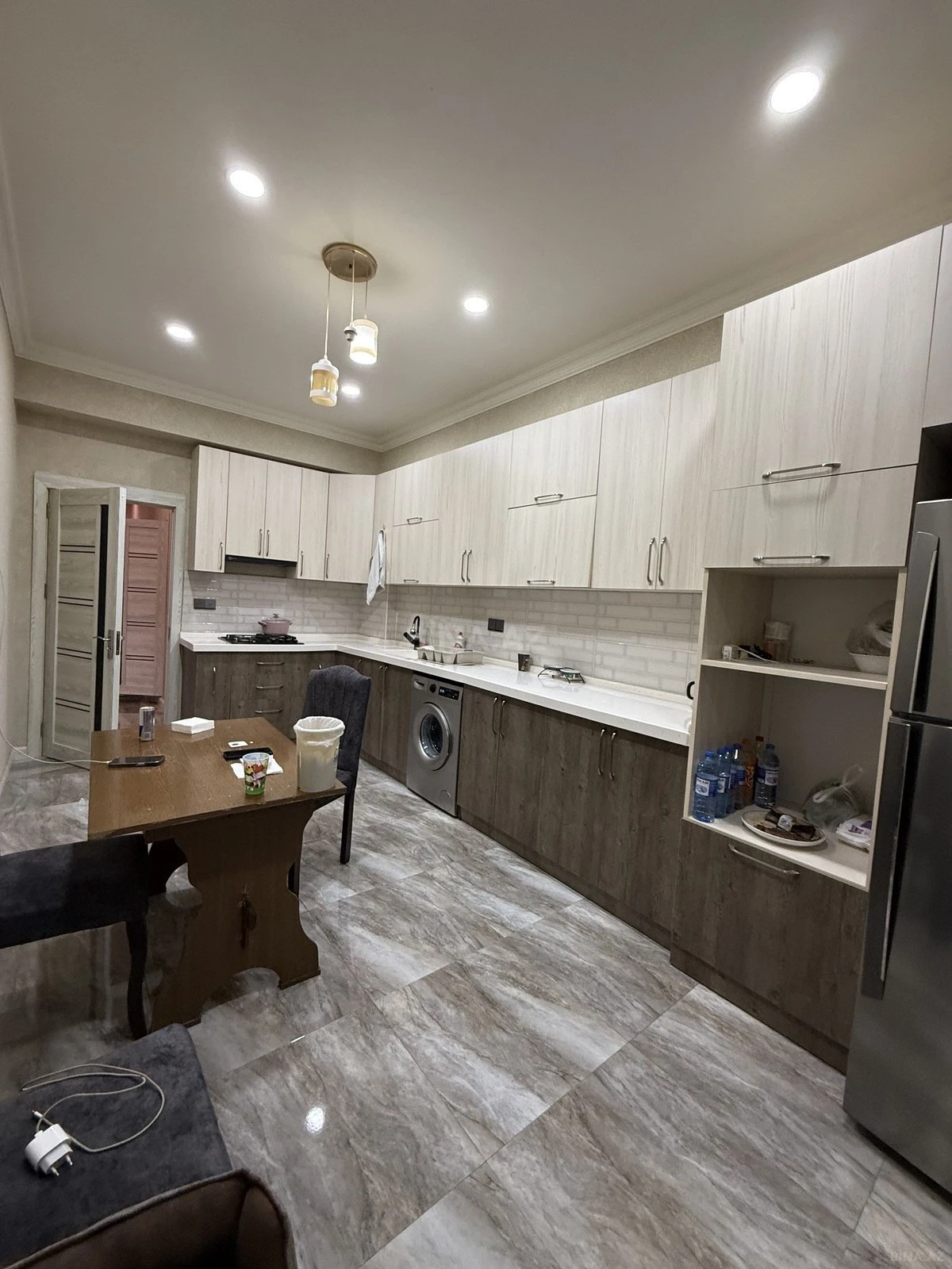 Satılır 2 otaqlı mənzil 96 m²