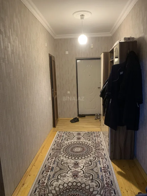 Satılır 2 otaqlı mənzil 71 m²