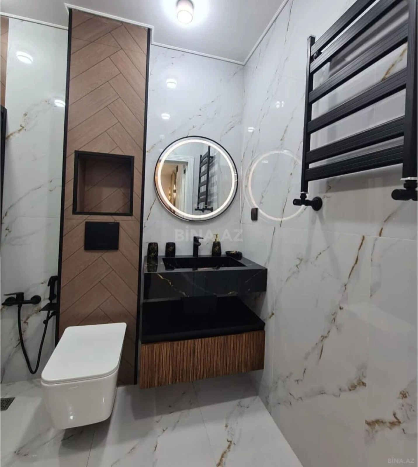 Satılır 2 otaqlı mənzil 72 m²