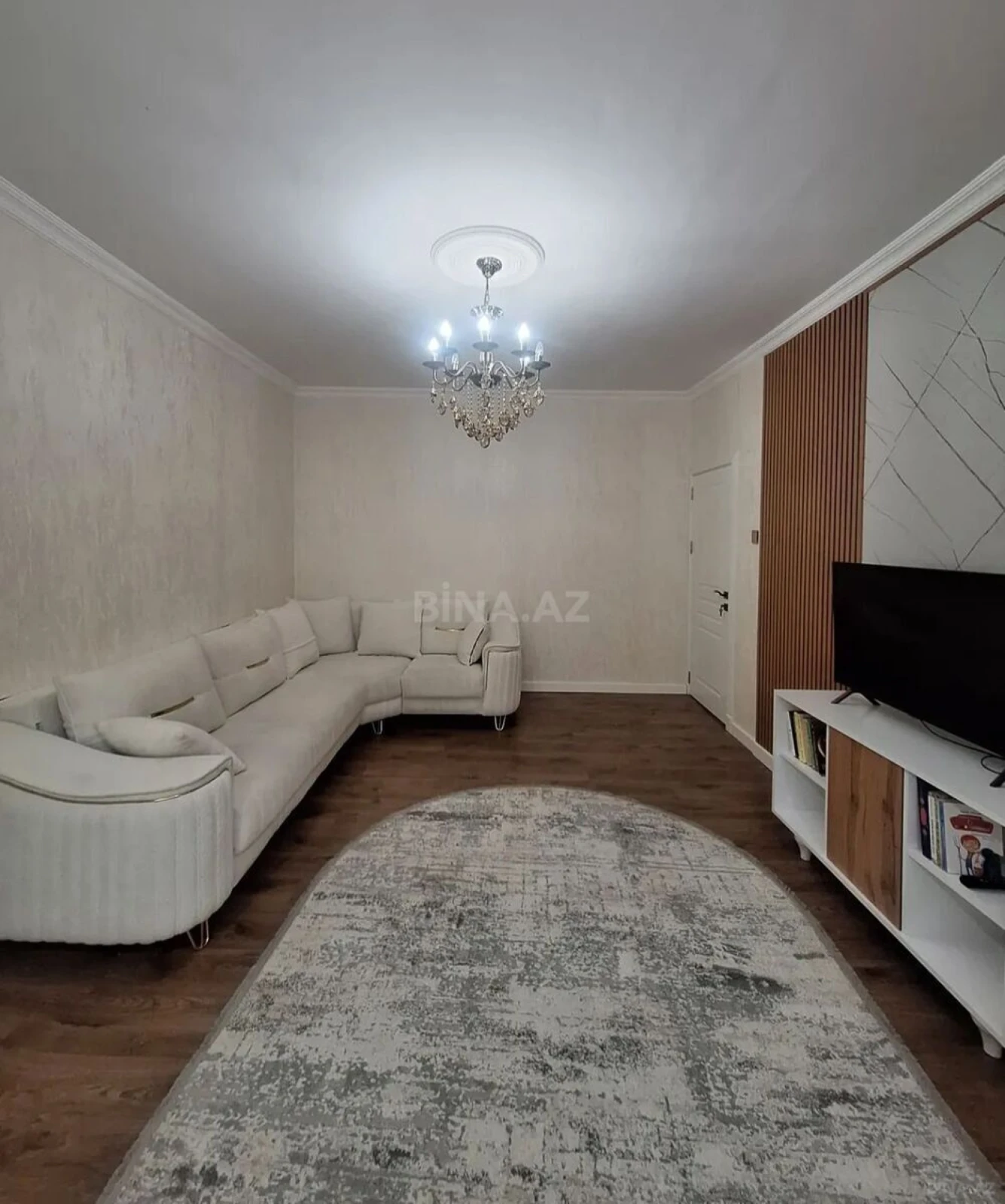 Satılır 2 otaqlı mənzil 72 m²