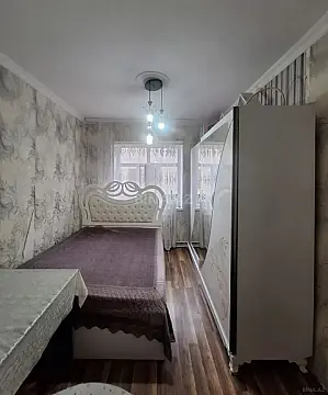 Satılır 2 otaqlı mənzil 72 m²