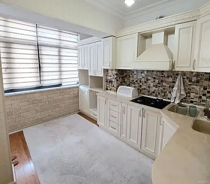 Satılır 2 otaqlı mənzil 72 m²