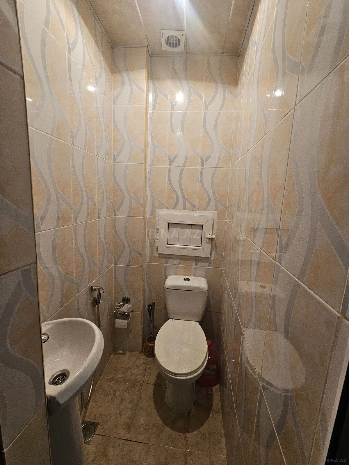 Satılır 3 otaqlı mənzil 96 m²