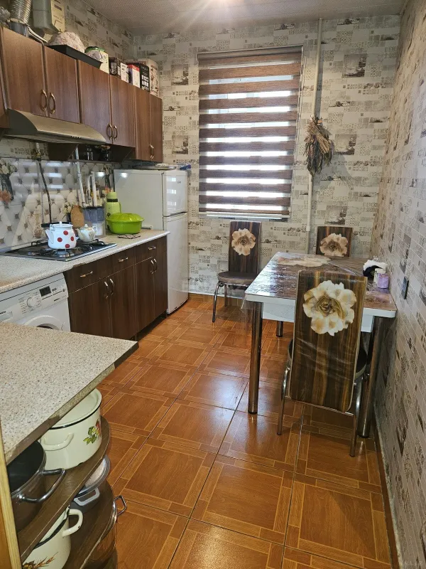 Satılır 3 otaqlı mənzil 96 m²