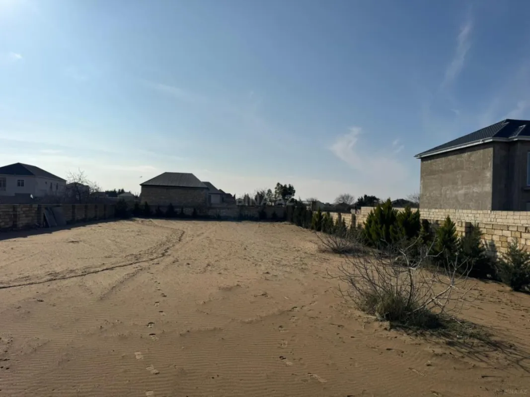 Satılır torpaq sahəsi 12 m²