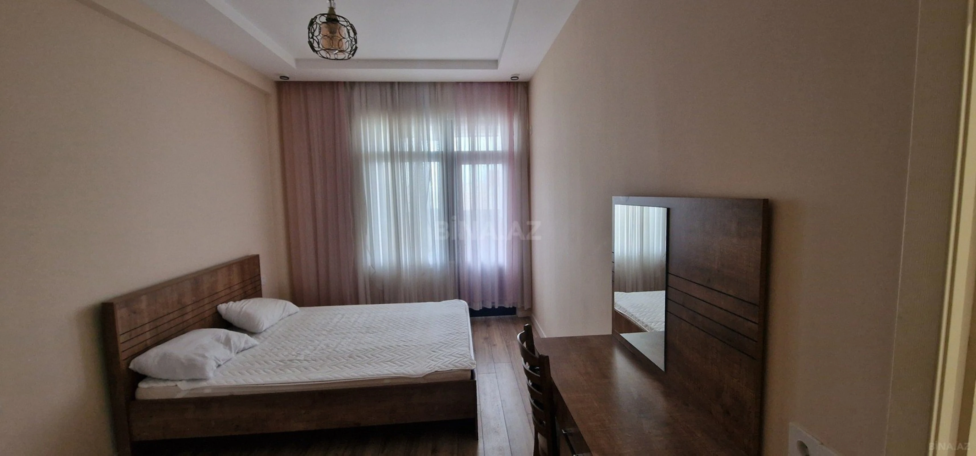 Kirayə verilir 2 otaqlı mənzil 65 m²
