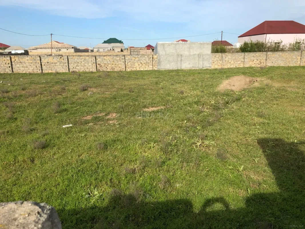 Satılır torpaq sahəsi 12 m²