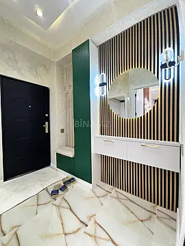 Satılır 2 otaqlı mənzil 79 m²