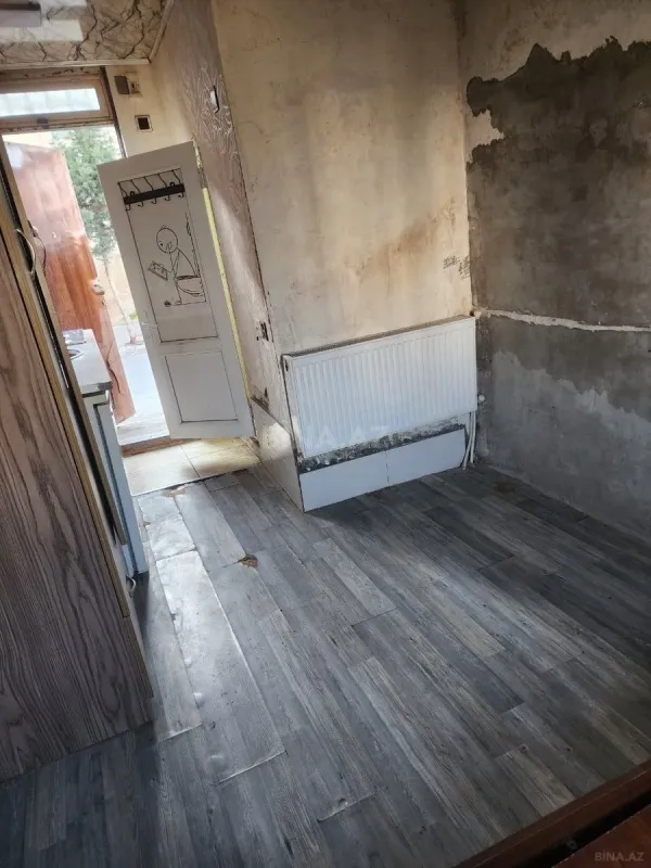 Satılır 1 otaqlı həyət evi 18 m²