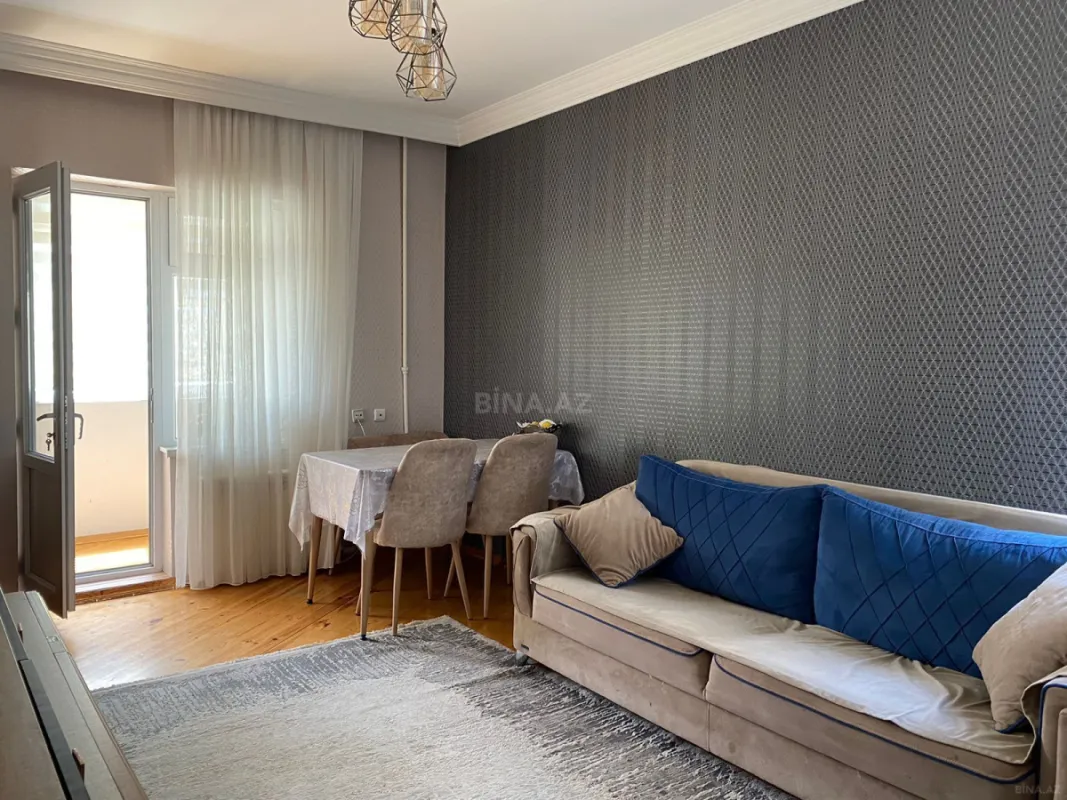 Satılır 2 otaqlı mənzil 52 m²