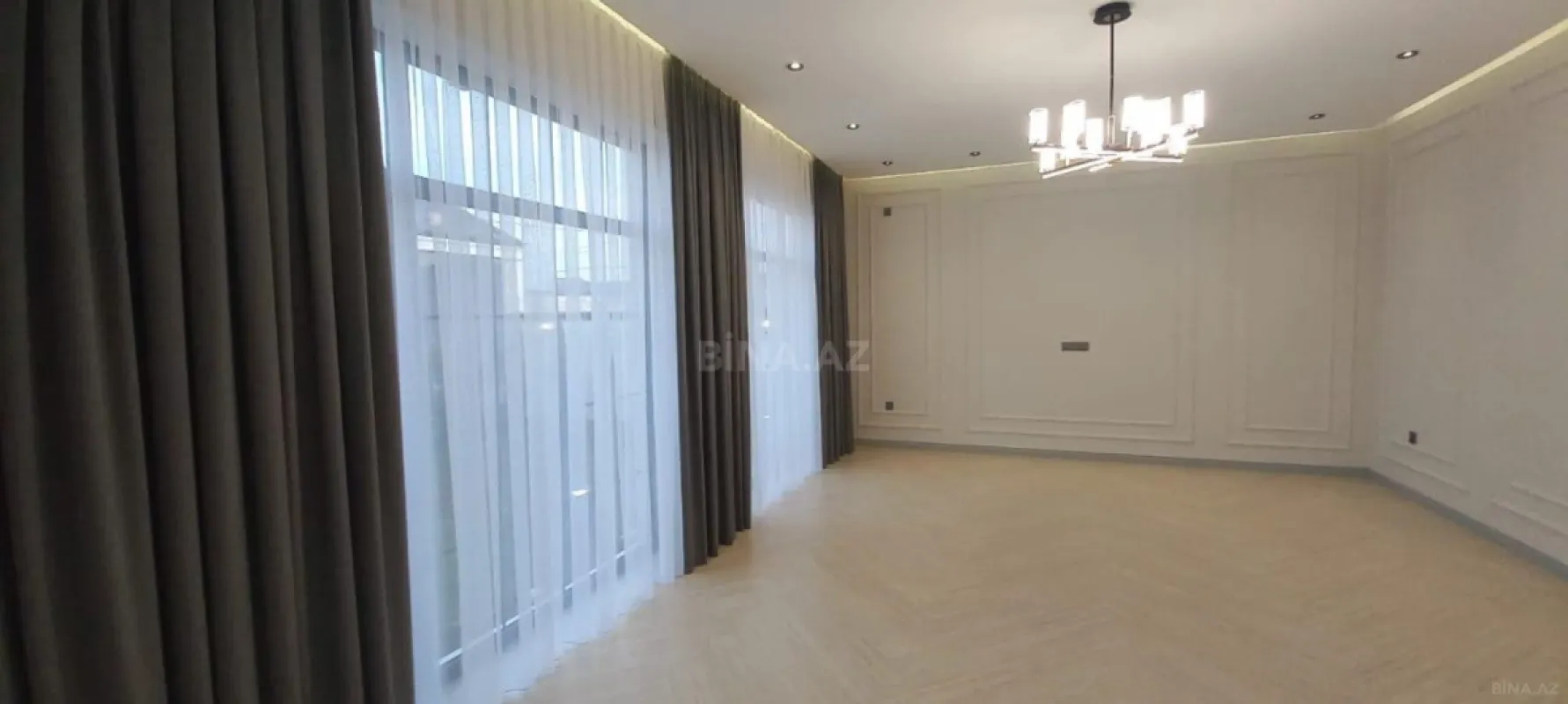 Satılır 4 otaqlı həyət evi 200 m²