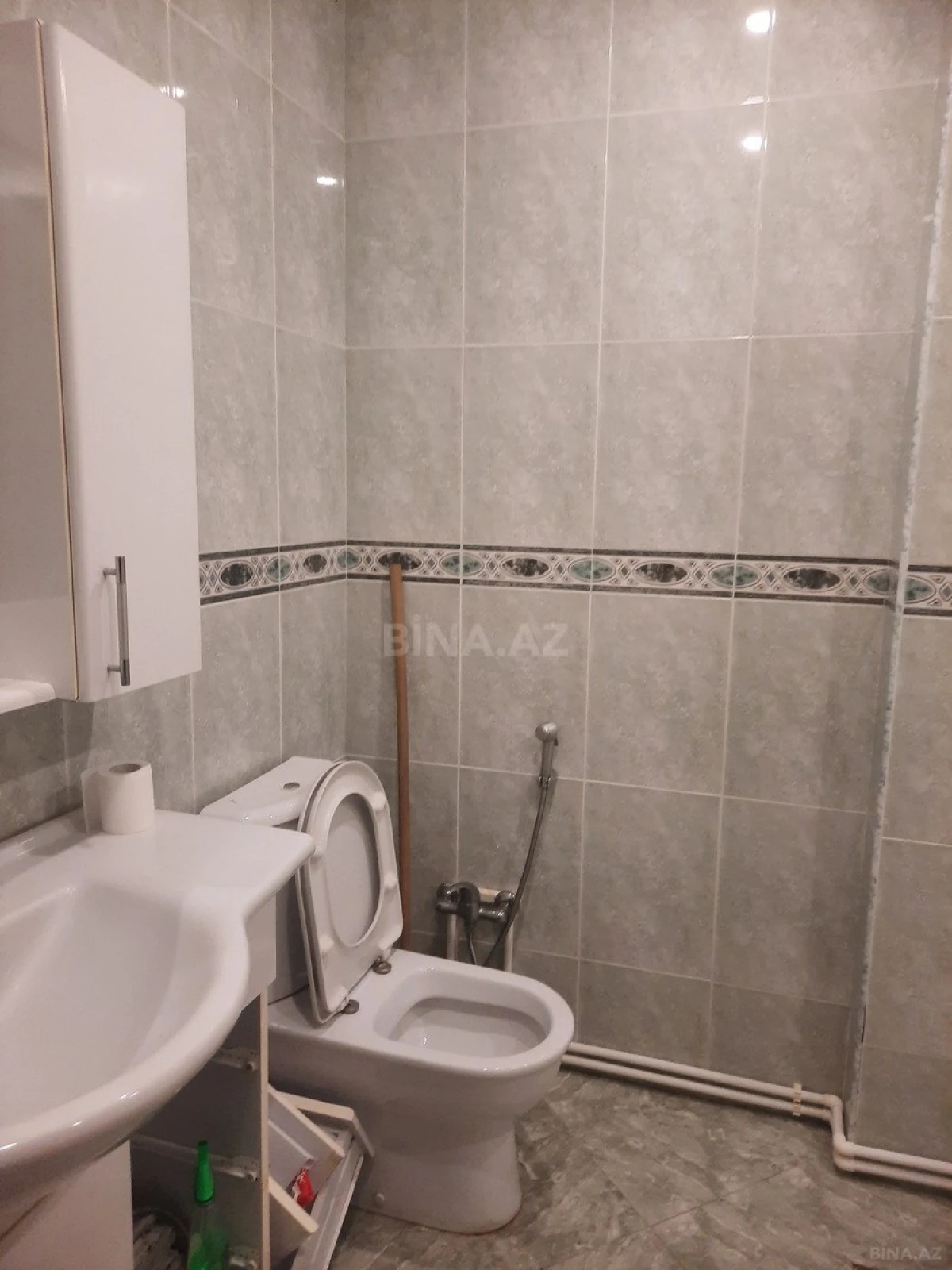 Satılır 3 otaqlı mənzil 160 m²