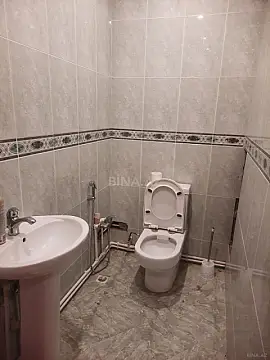 Satılır 3 otaqlı mənzil 160 m²