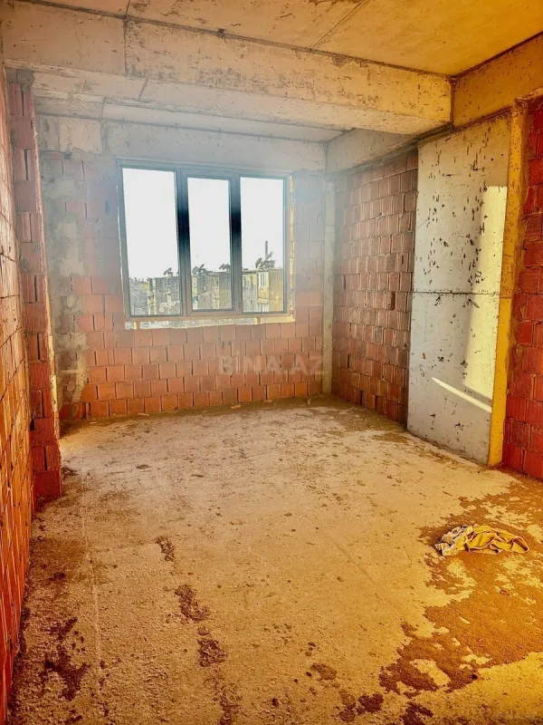 Satılır 1 otaqlı mənzil 53 m²