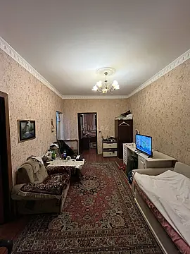 Satılır 2 otaqlı mənzil 60 m²