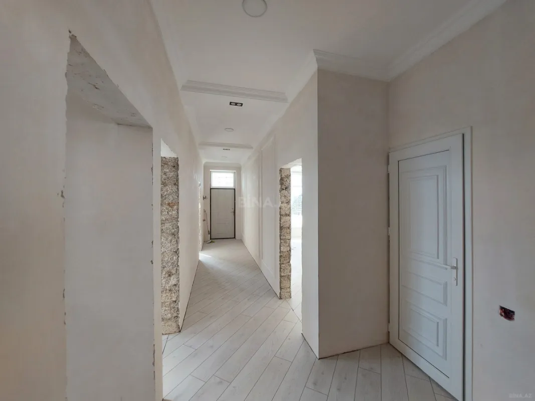 Satılır 4 otaqlı həyət evi 156 m²