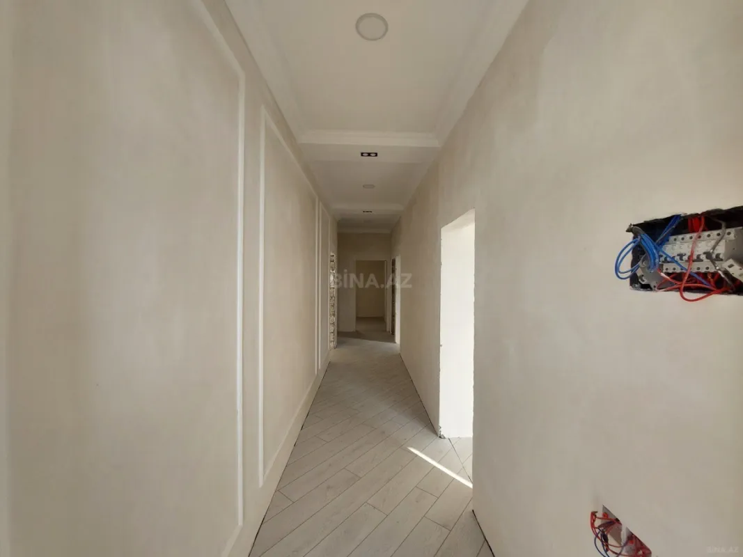 Satılır 4 otaqlı həyət evi 156 m²
