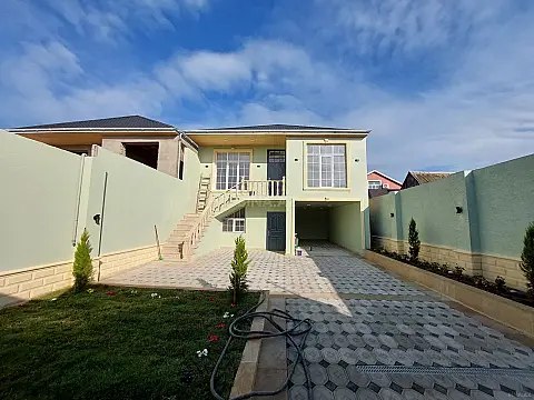 Satılır 4 otaqlı həyət evi 156 m²