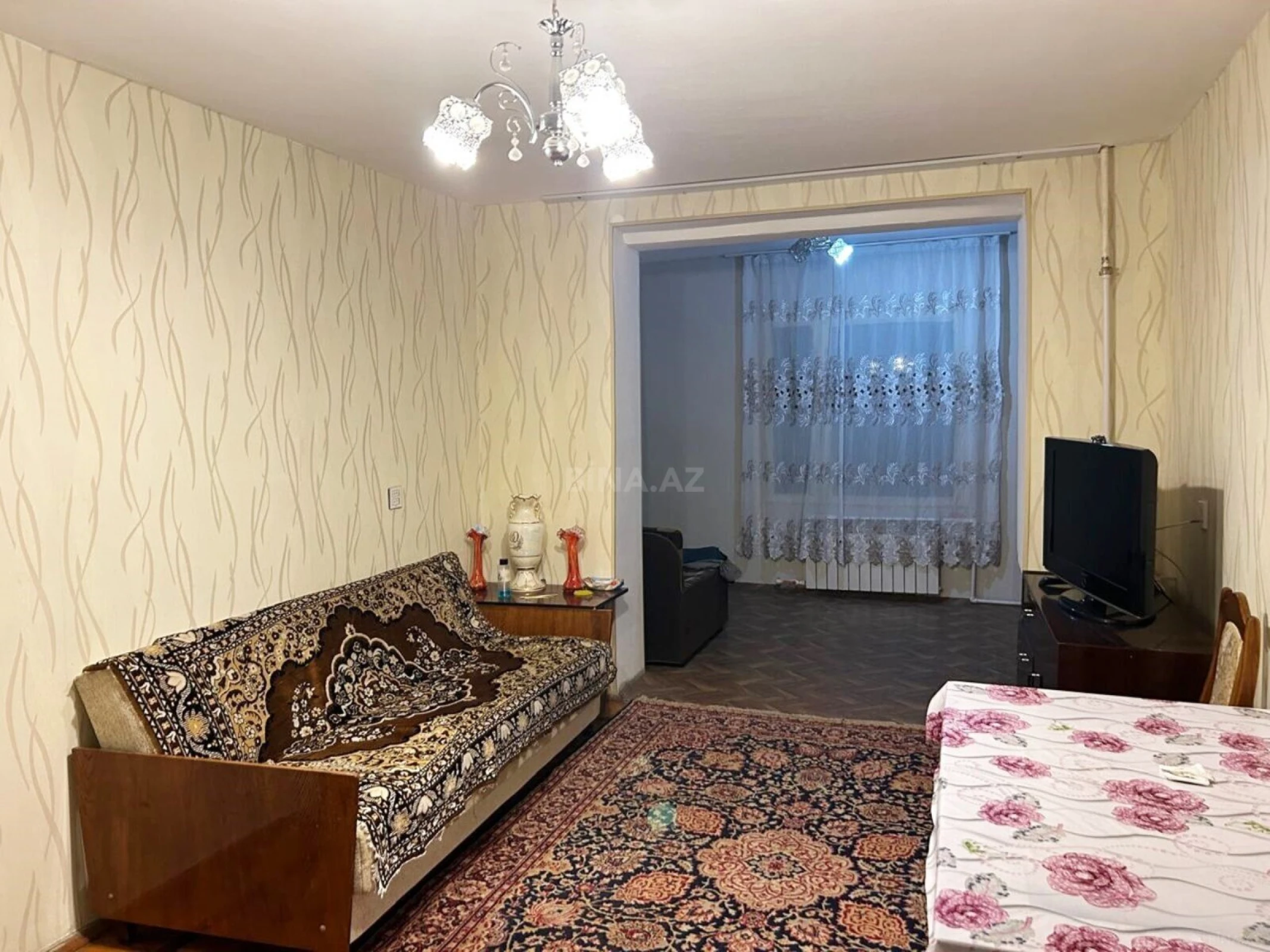Kirayə verilir 2 otaqlı mənzil 70 m²