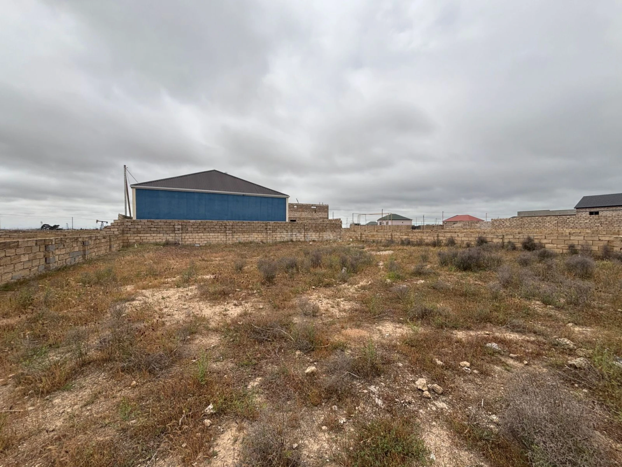 Satılır torpaq sahəsi 4 m²