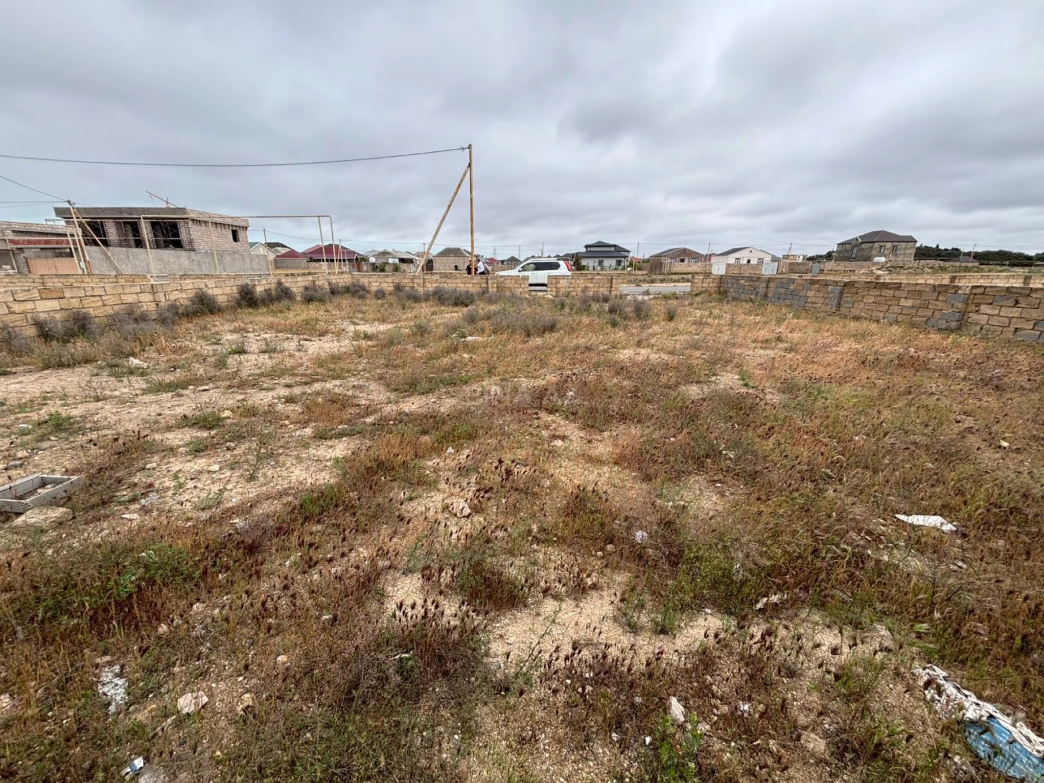 Satılır torpaq sahəsi 4 m²